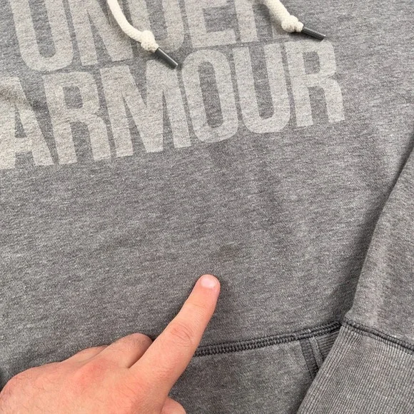 Under Armour Hoodie Womens Small Gray Sweatshirt Pullover Fleece Spell Out - Picture 4 of 12